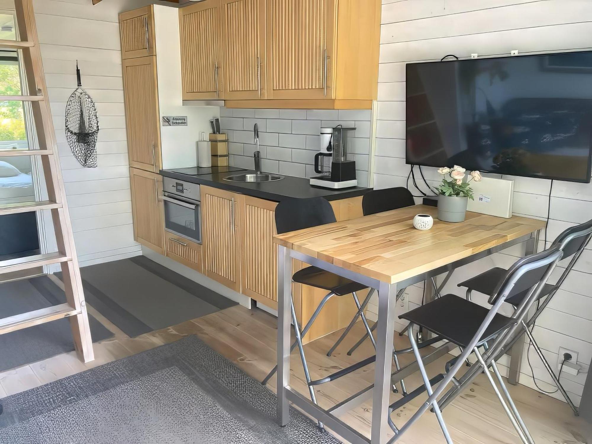 Sjöstugan, Solviken Rockneby Exteriör bild